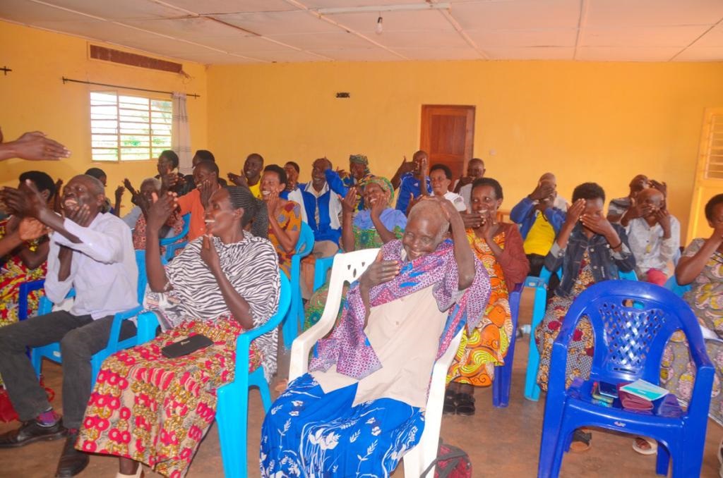 EMOTION REGULATION AND RESILIENCE AMONG RWANDA GENOCIDE SURVIVORS AND GENOCIDE PERPETRATORS.
